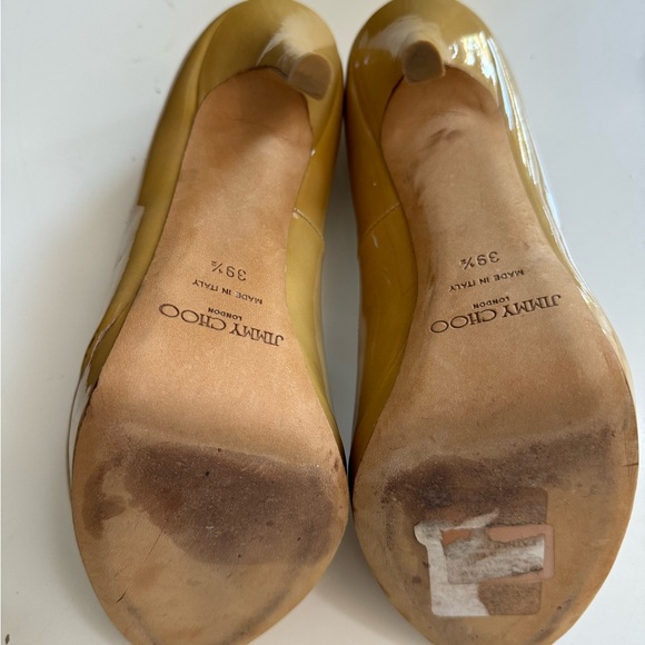 Jimmy Choo Peep Toe Stilettos, Tan Patent Leather, size 9 (39.5) - Picture 7 of 7